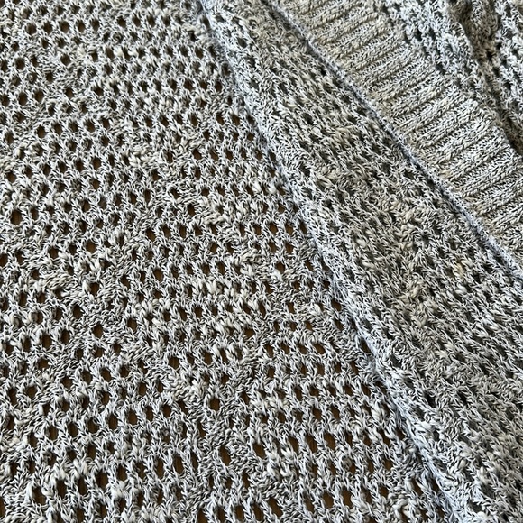 Women's Open-Knit Cardigan - Picture 6 of 8